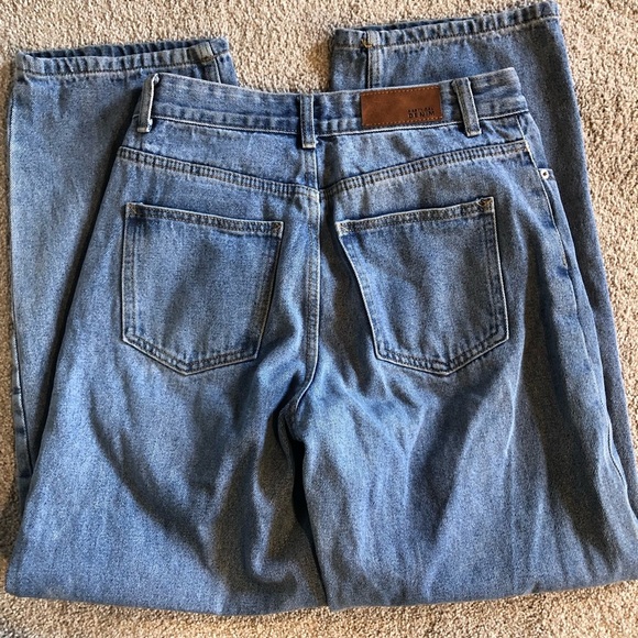 Nasty Gal wide leg high rise denim jean medium wash two waist button options s4 - Picture 4 of 7